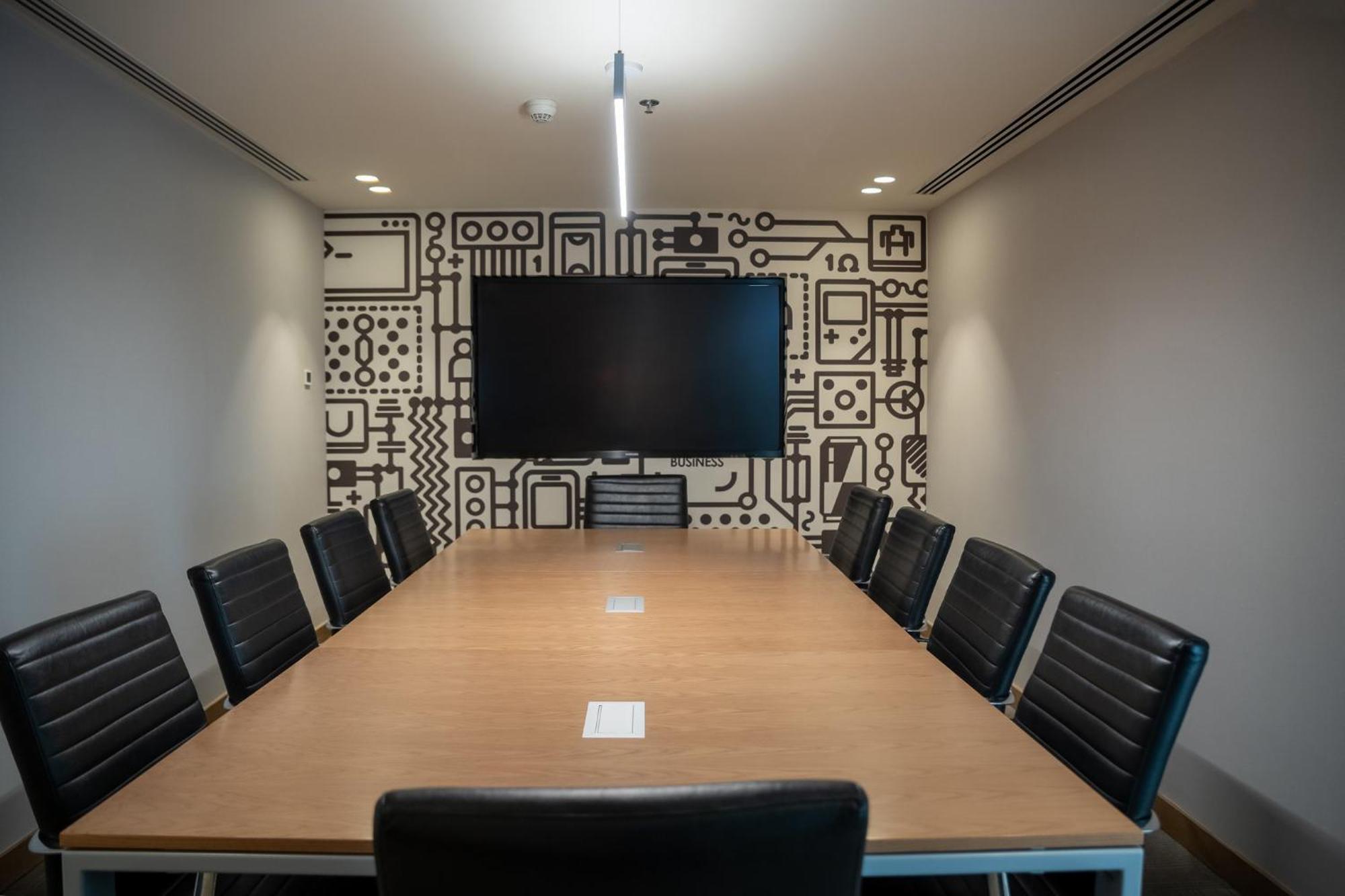 Fiesta Americana Viaducto Aeropuerto メキシコシティ エクステリア 写真 A meeting room at the company's headquarters in San Francisco