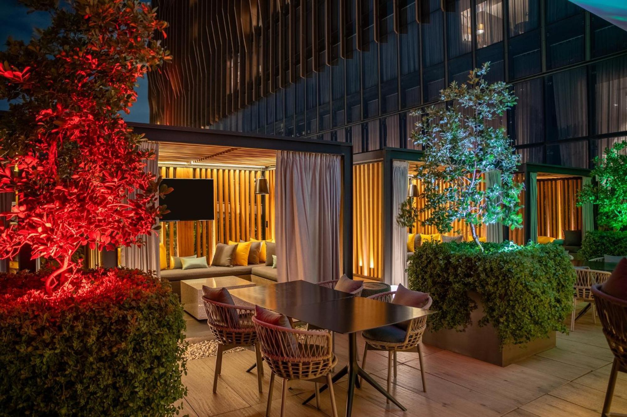 Fiesta Americana Viaducto Aeropuerto メキシコシティ エクステリア 写真 The Garden at 120
