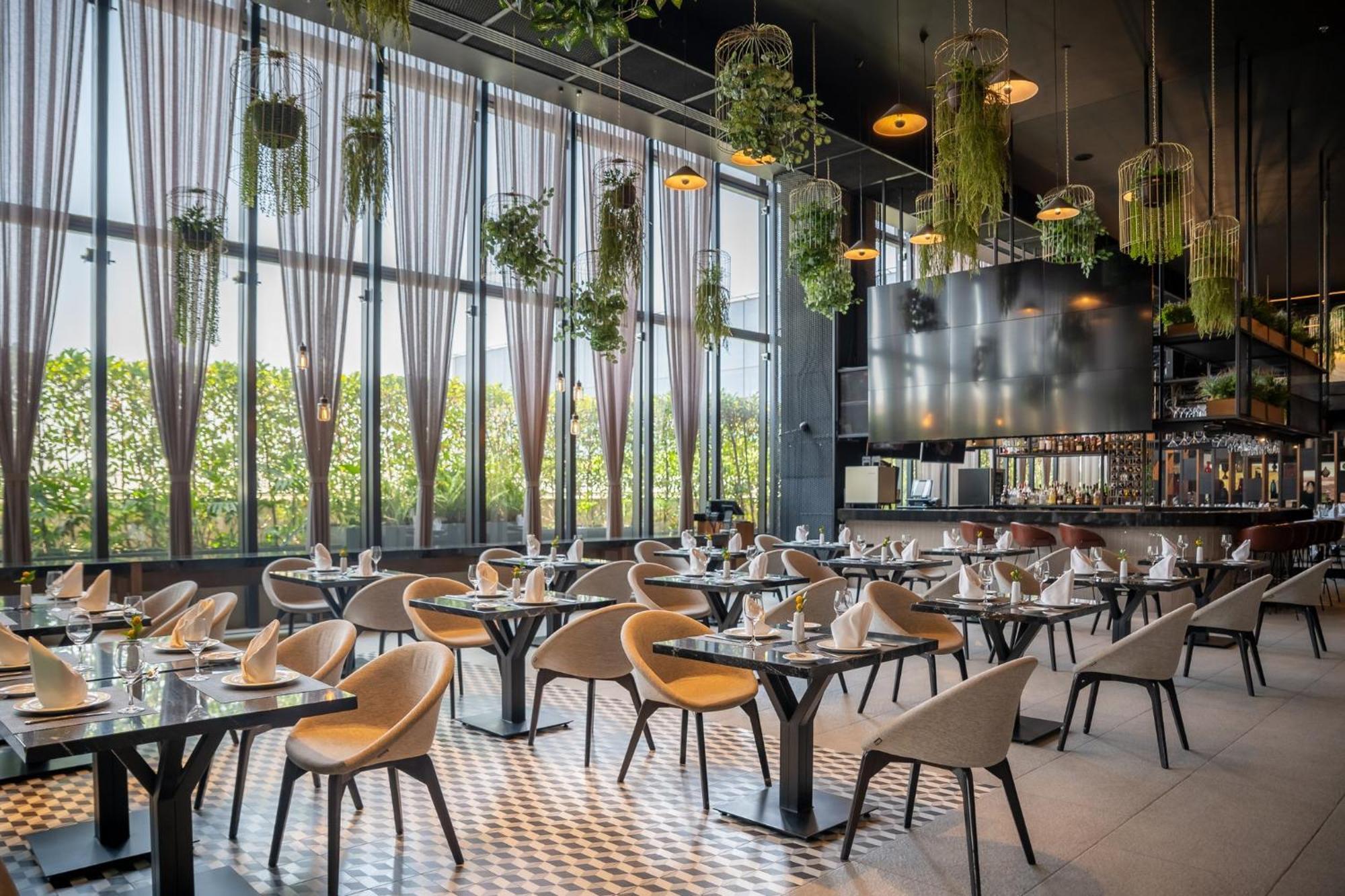 Fiesta Americana Viaducto Aeropuerto メキシコシティ エクステリア 写真 The interior of the restaurant