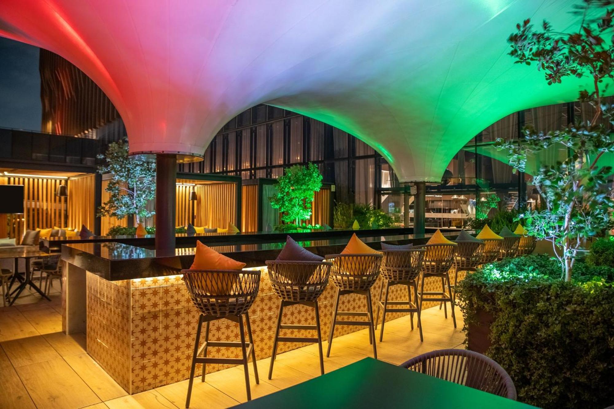 Fiesta Americana Viaducto Aeropuerto メキシコシティ エクステリア 写真 The Bar